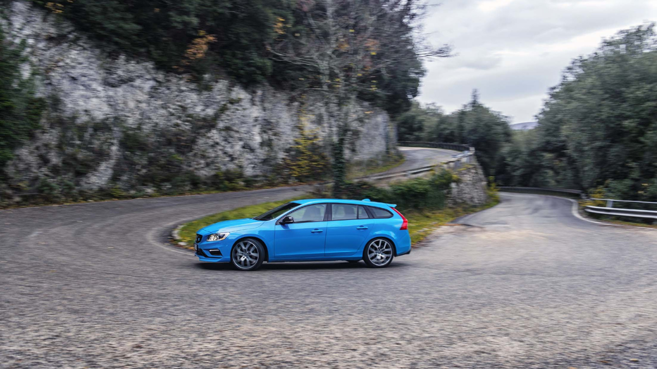 Blue Volvo V60 Polestar