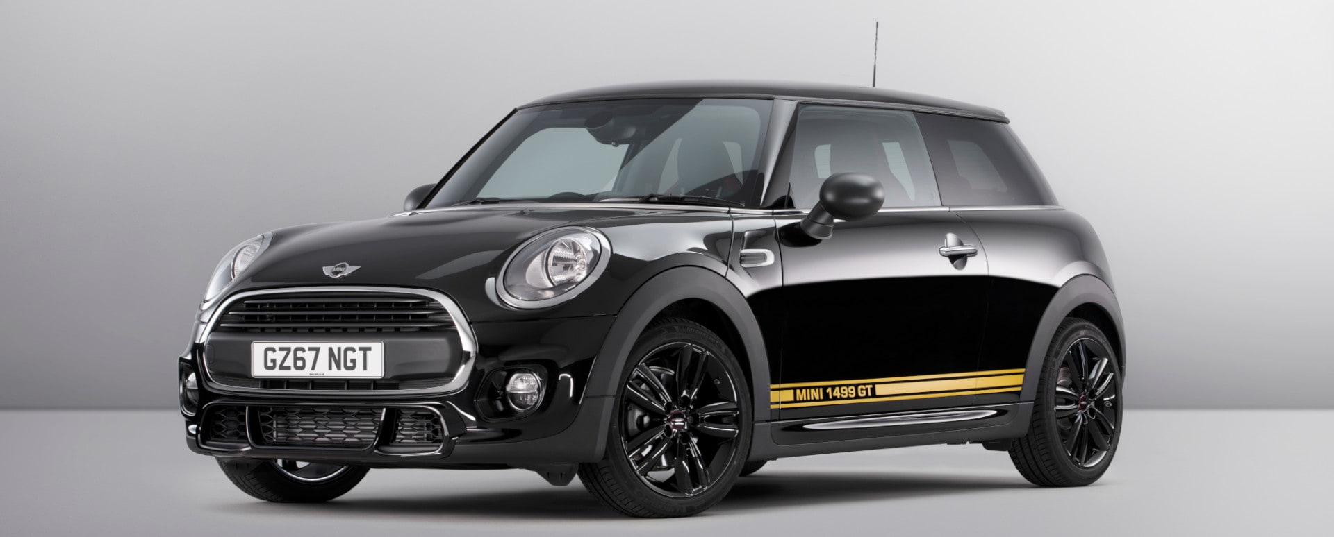 Black MINI 1499 GT Exterior Front Static