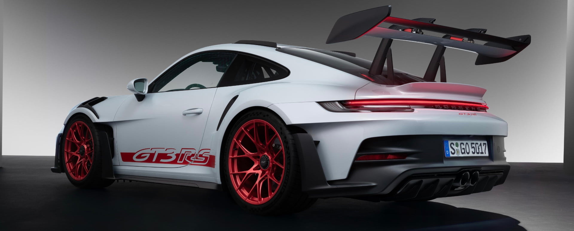 Porsche 911 GT3 RS Hero