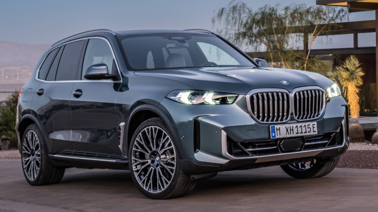 BMW X5 Angle Static