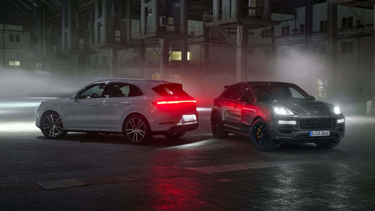 Porsche Cayenne Turbo E-Hybrid Pair