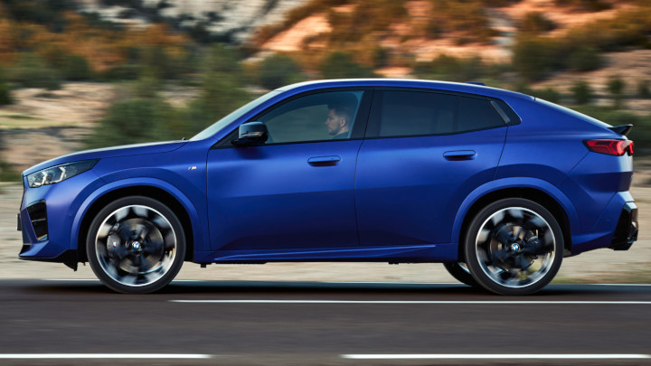 BMW X2