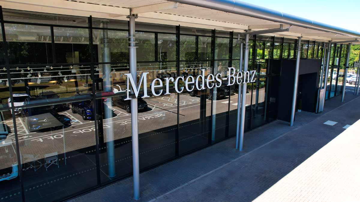 Mercedes-Benz Wakefield dealership exterior