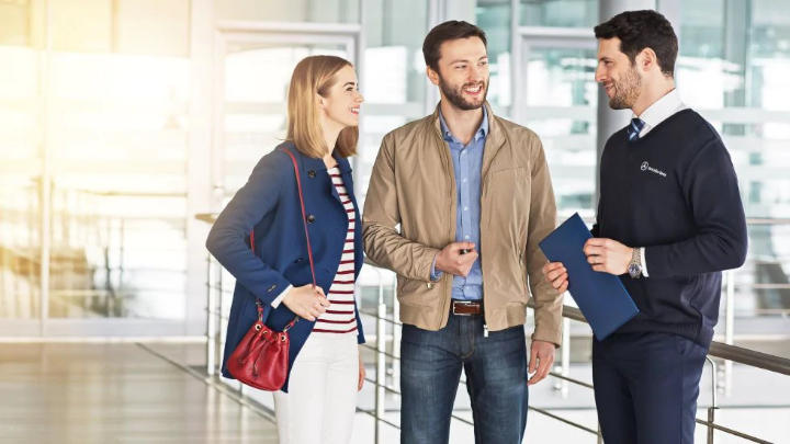 Service Customers