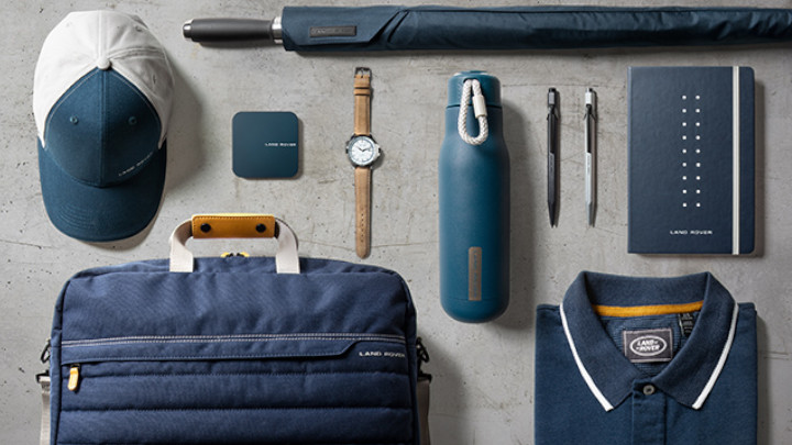 Flat Lay 3