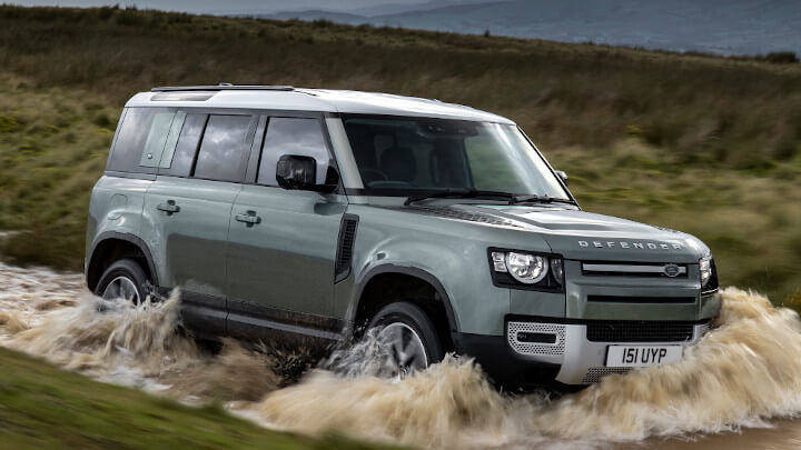 Defender PHEV Off-Roading