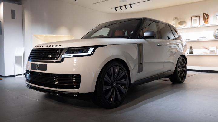 Land Rover Mayfair