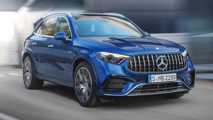 GLC 43 Driving