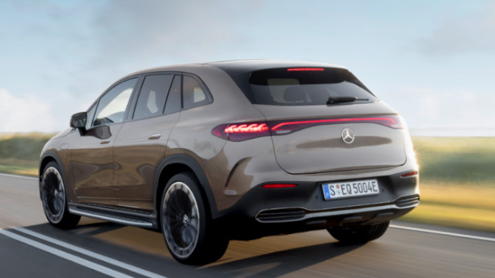 EQE SUV