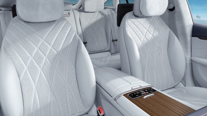 Mercedes-Benz EQS Seats