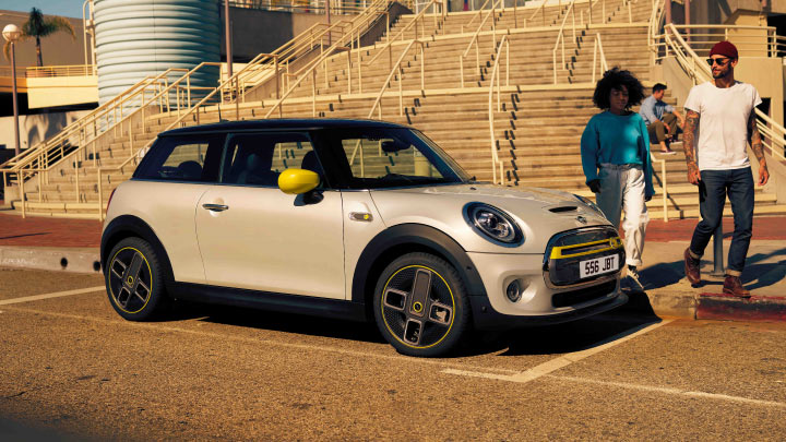 MINI Electric Hero