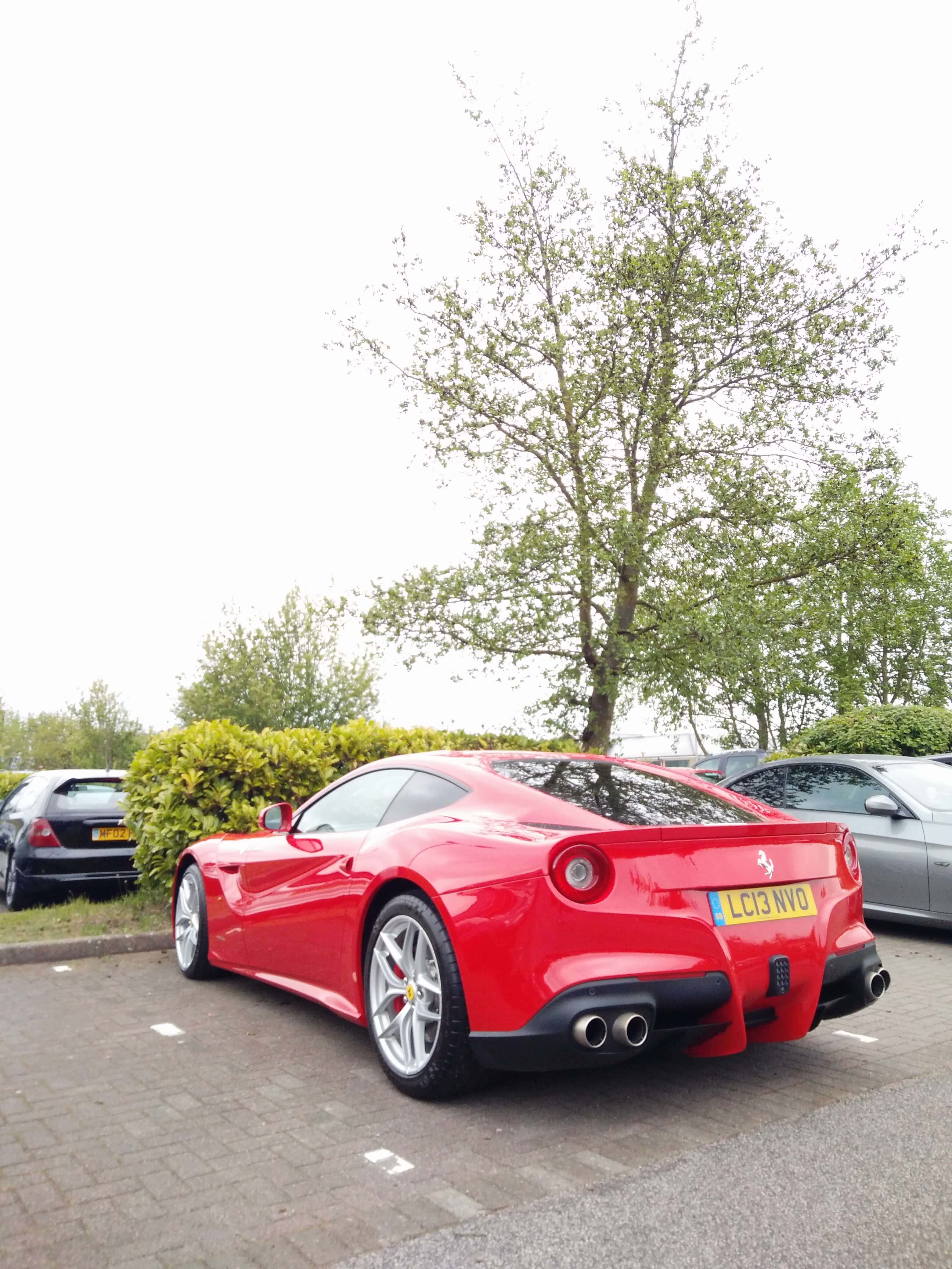 ferrari f12