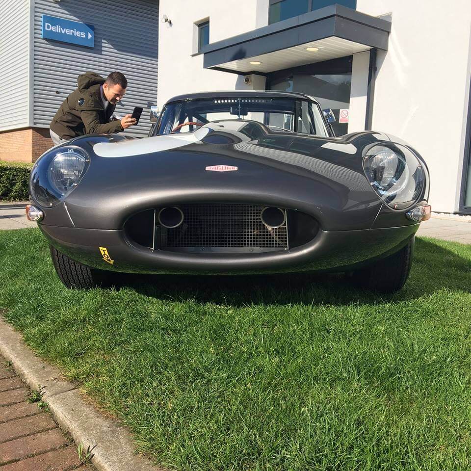 jaguar e-type