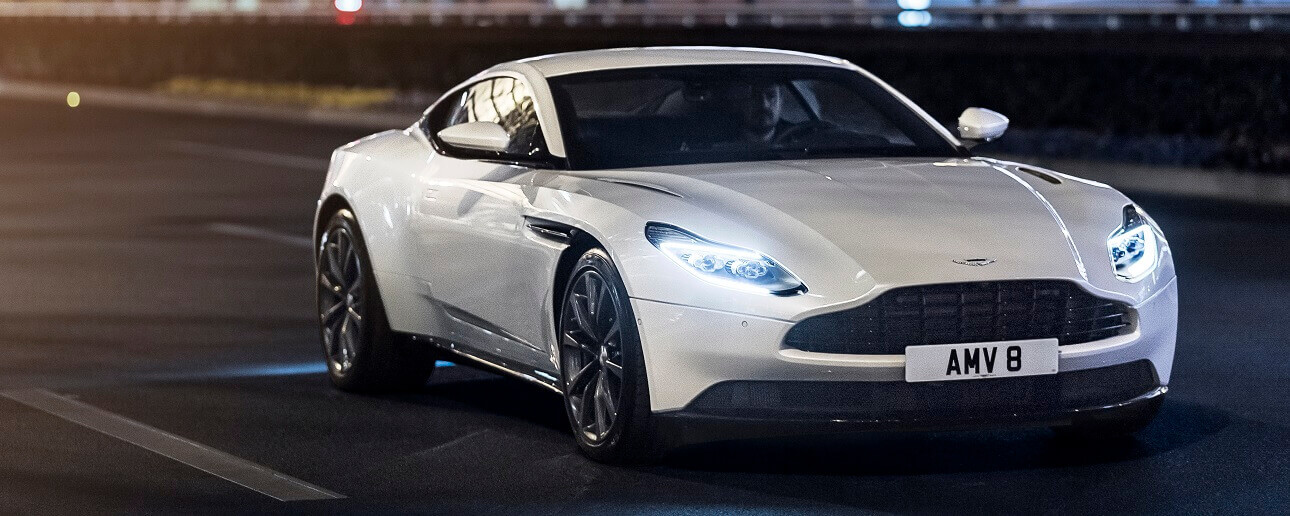aston martin db11 v8