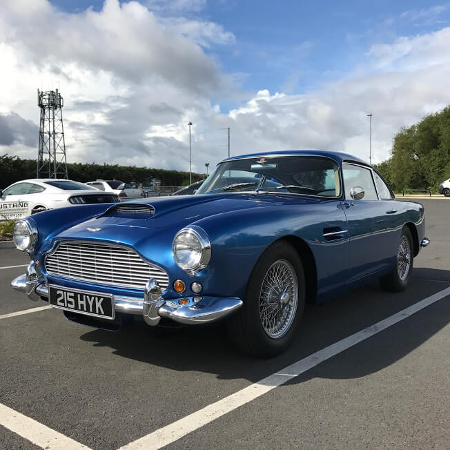aston martin db4