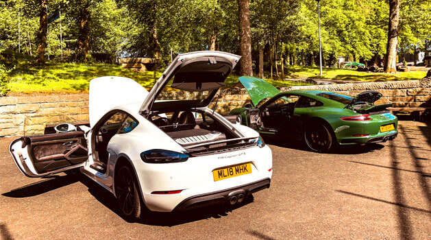 porsche 911 gts 