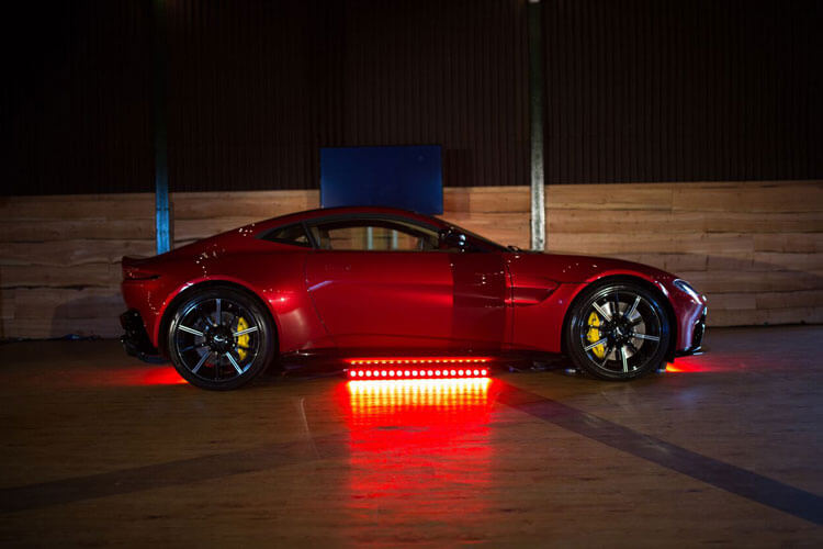 new aston martin vantage 